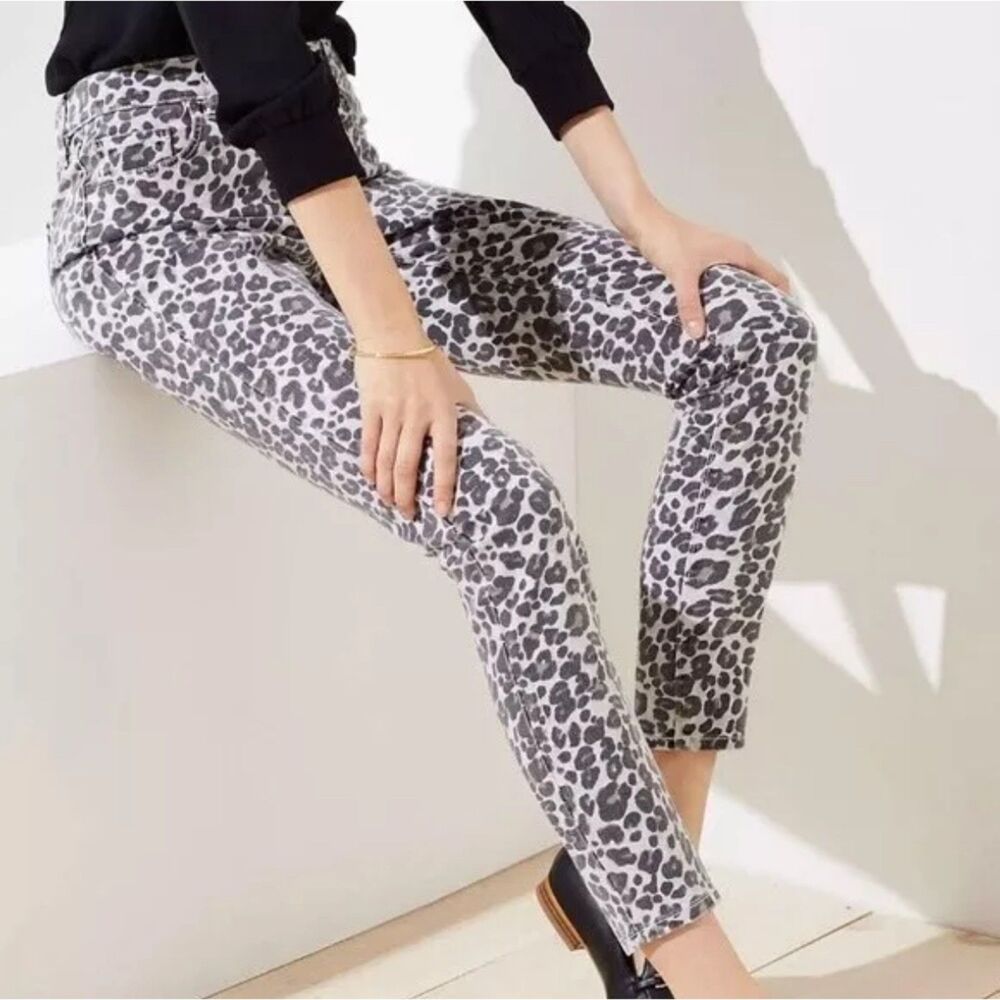 NWT Loft Modern Skinny Gray Black Leopard Print Jeans Women's Petite Size 4